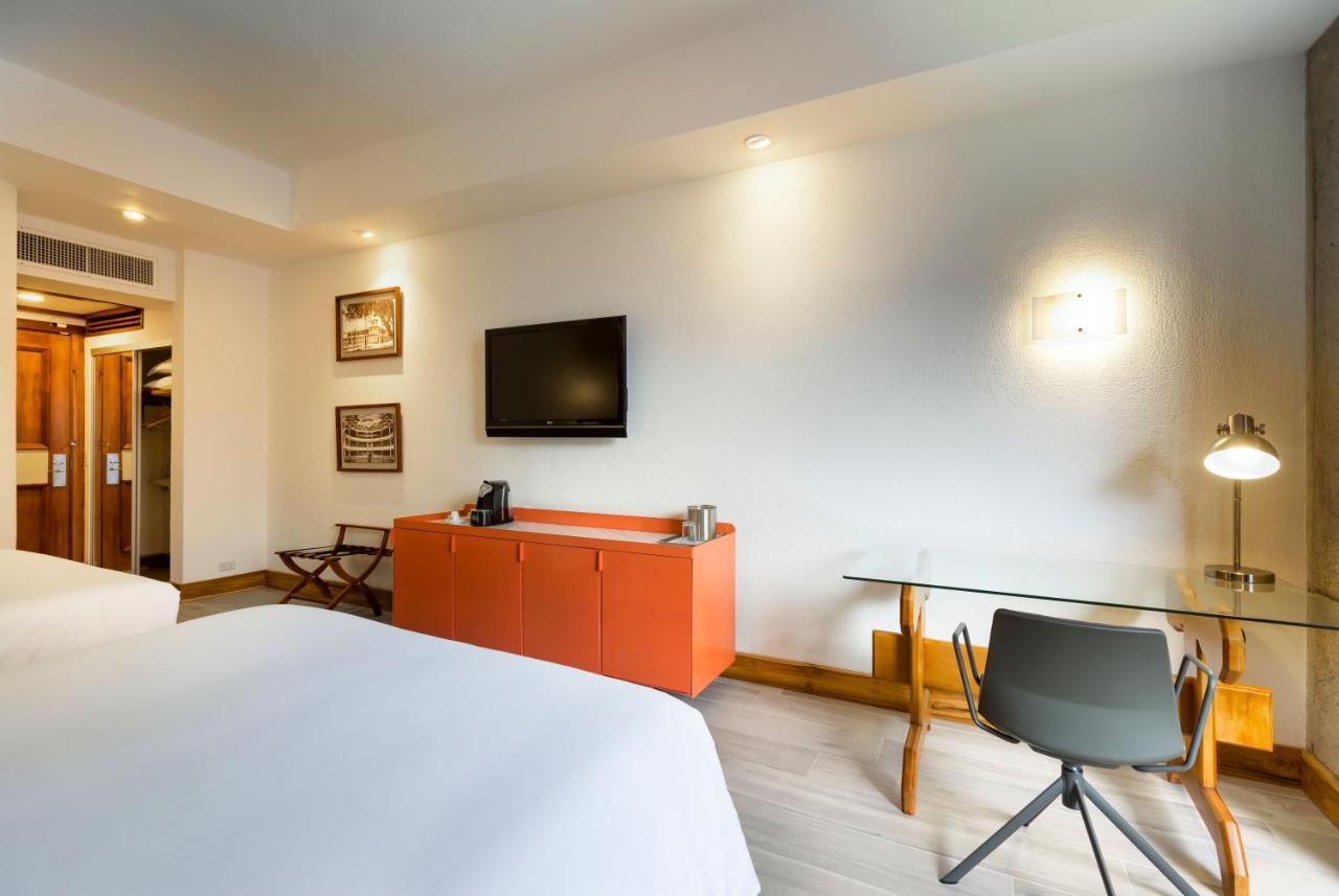 Premium Queen Room with Two Queen Beds,1157033343:JPEG