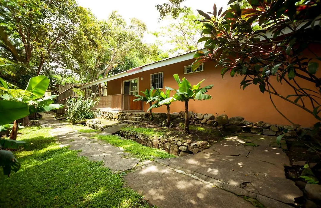 Casa De Piedra Escazu-1